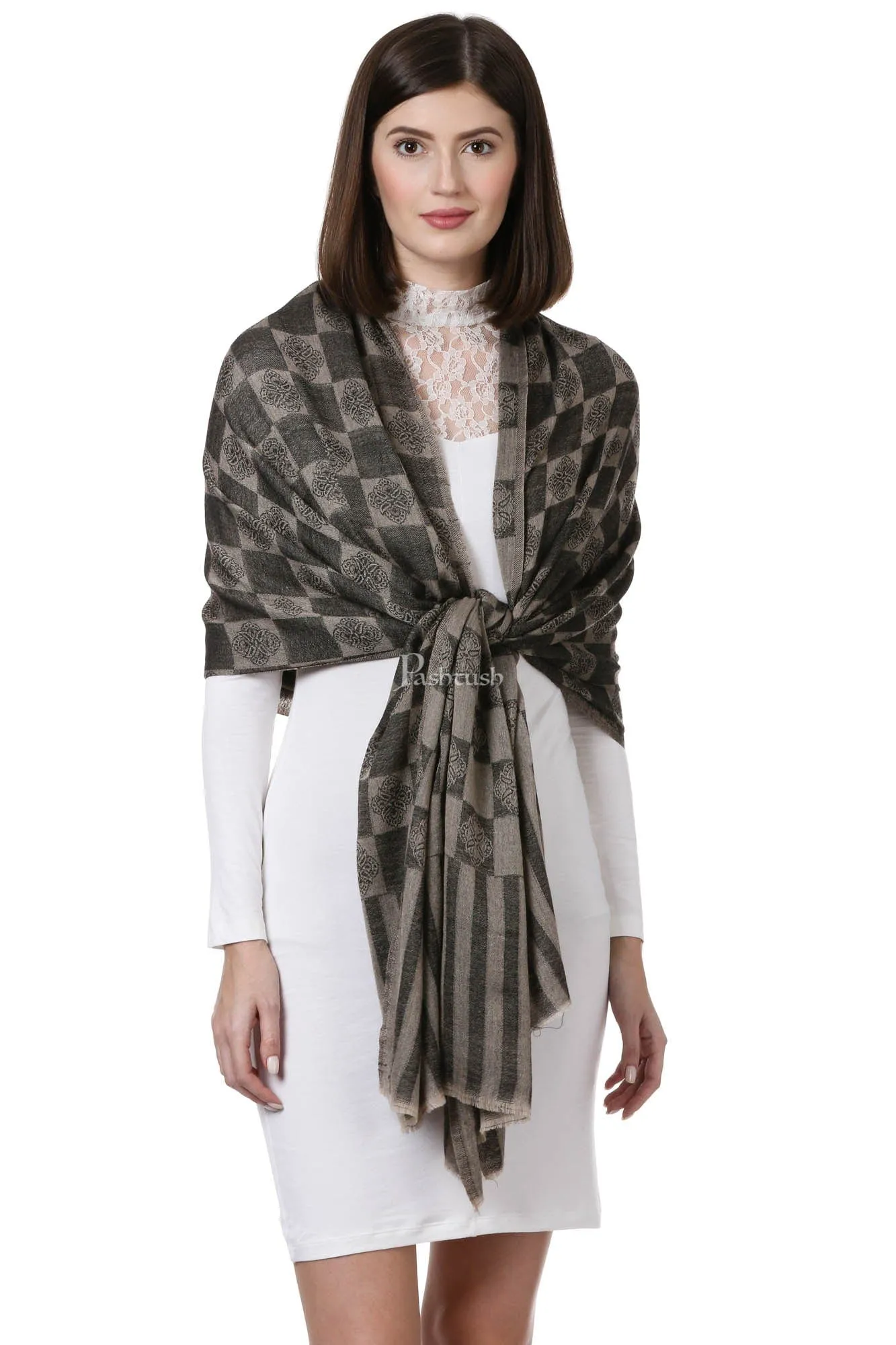Pashtush Womens Fine Wool, Soft And Warm, Check Stole, Black